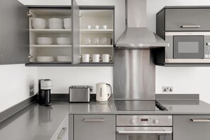 Fridge, microwave, oven, dishwasher