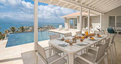 Tangarane offers two luxury villas with private pools and exceptional views over