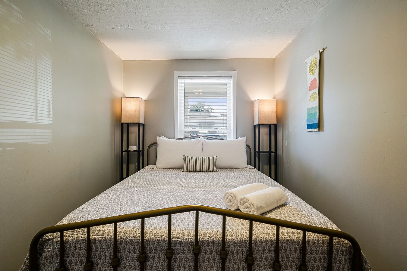 River City Retreat close to the Zoo/Expo/Airport/Churchill