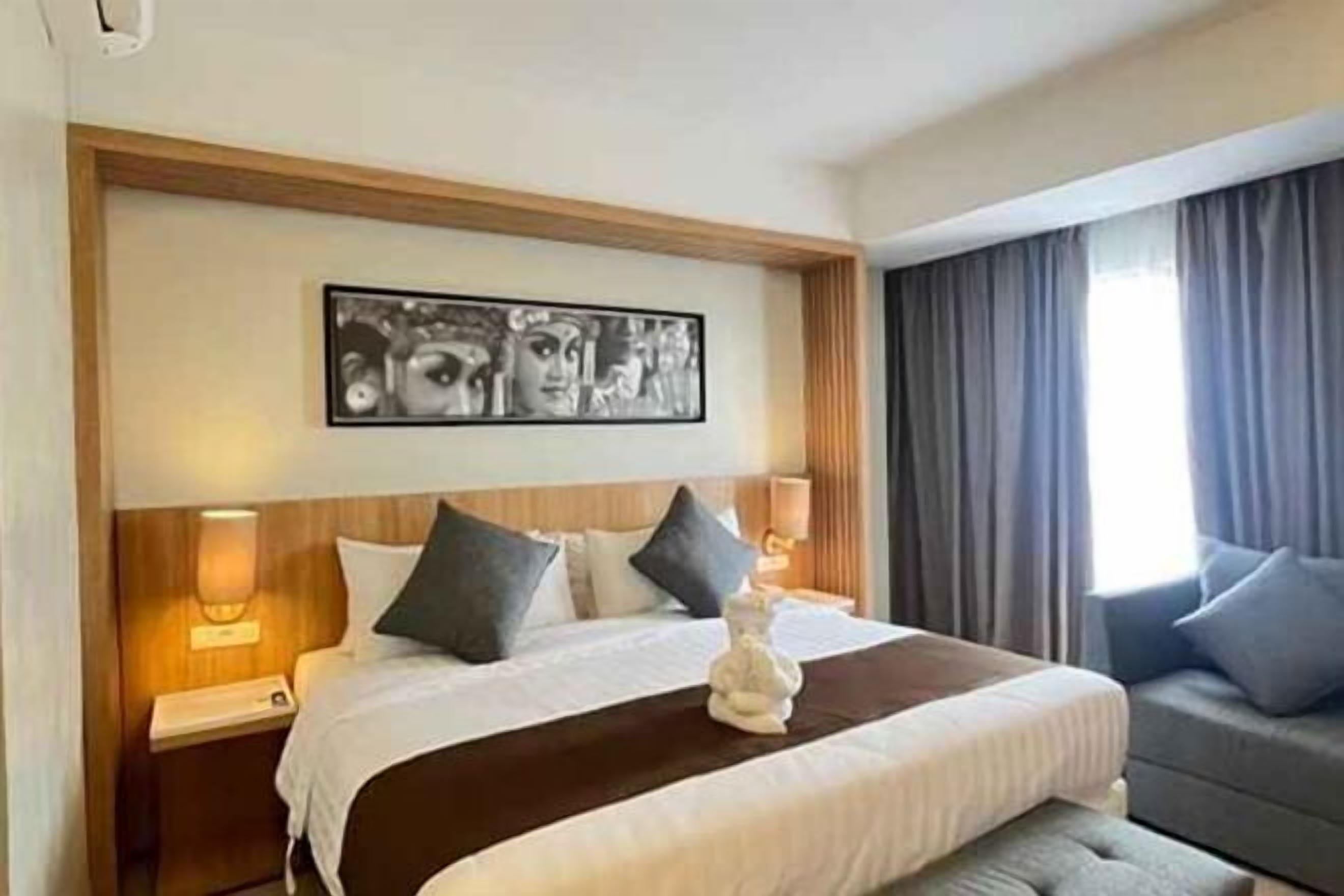 Literie de qualité supérieure, surmatelas, bureau, Wi-Fi gratuit