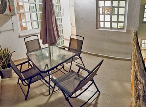 Senior Villa | Terrace/patio