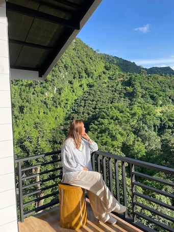 Living area. YAMEE Homestay cafe