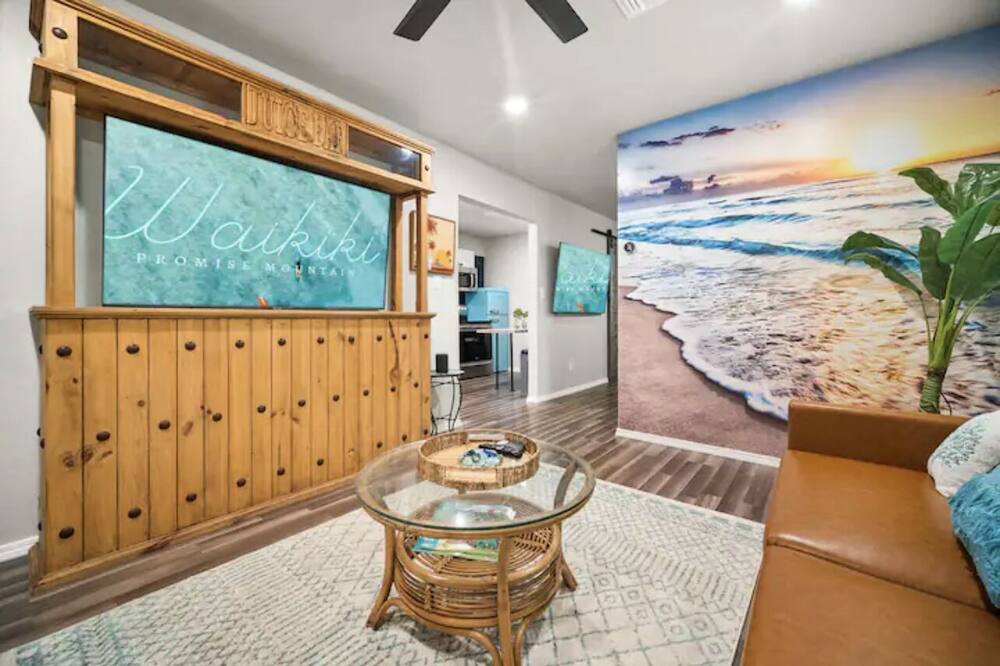 Waikiki Villa 8min-Downtown. Secluded w fire pit