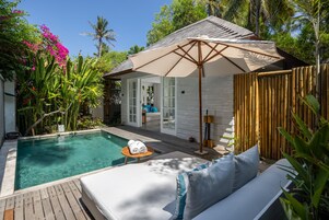 Private pool