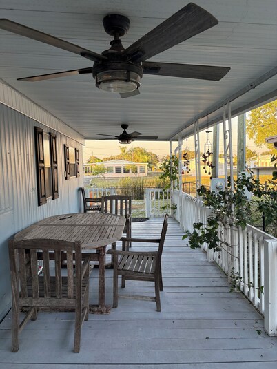 Water Front/ Lake Okeechobee Access in Buckhead Ridge