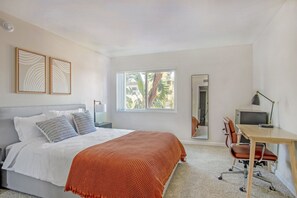 1 quarto, ferros/tábuas de passar roupa, Wi-Fi, roupa de cama