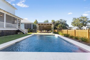 Outdoor pool, a heated pool
