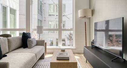 Charming Oakland Studio w/ Coworking & Gym, near BART, by Blueground