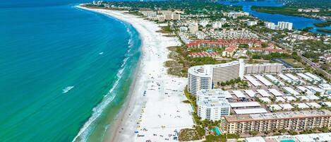 Beach nearby, beach towels