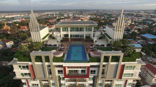 Private 2Beds condo for 4pax