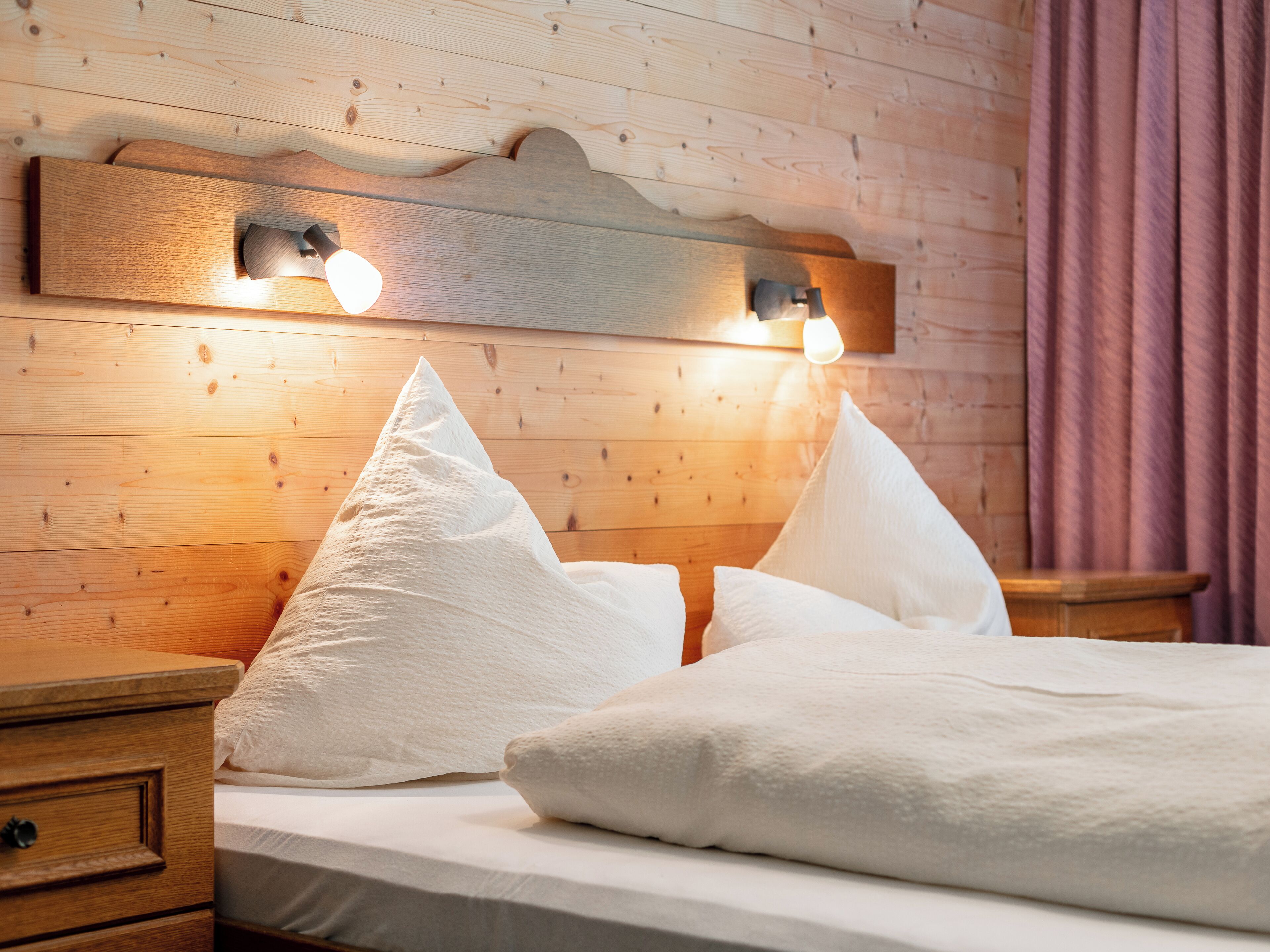 6 makuuhuonetta, internet