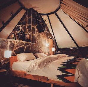 Room - Orangeloft Glamp Park (Murree)