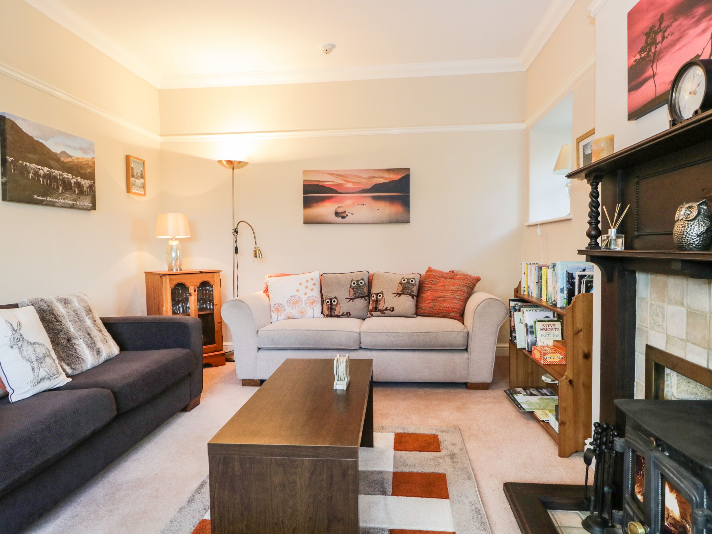 ELTERWATER PARK, pet friendly, character holiday cottage in Ambleside