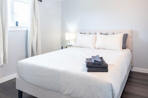 2 bedrooms, memory-foam beds, WiFi, bed sheets