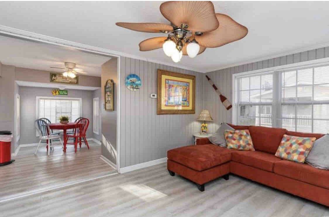 Small cozy beach cottage located within award winning Ocean Lakes