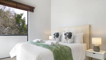 Apartment (3 Bedrooms) | 3 bedrooms, free WiFi