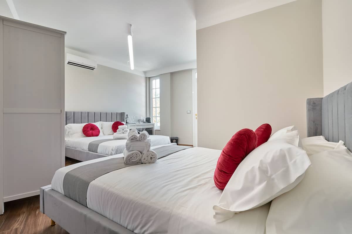 Family Quadruple Room | 1 bedroom, Egyptian cotton sheets, premium bedding, down duvets