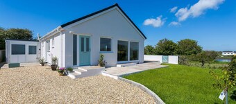 Ynys Las -  a sea view that sleeps 4 guests  in 2 bedrooms