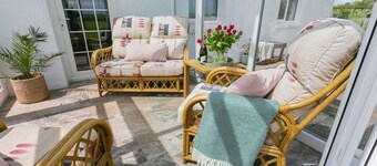 Cwter Hywel -  a cosy fire that sleeps 6 guests  in 3 bedrooms