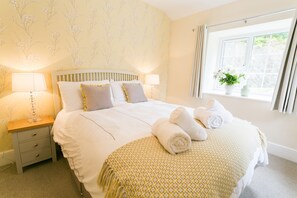 2 chambres, fer et planche Ă repasser, Wi-Fi gratuit, draps fournis