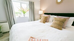 2 Schlafzimmer, Bügeleisen/Bügelbrett, Reisekinderbett, kostenloses WLAN