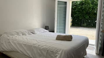 1 chambre, coffres-forts dans les chambres, fer et planche Ă  repasser
