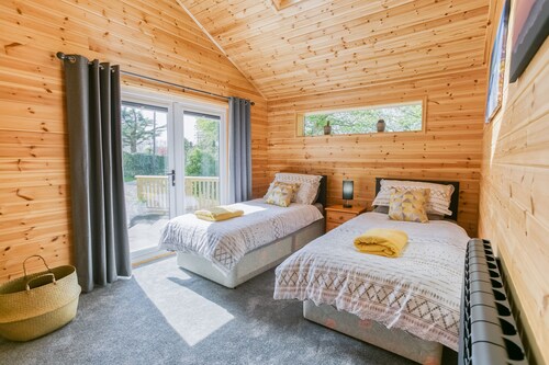 Bwthyn Gwyn -  a dog that sleeps 4 guests  in 2 bedrooms