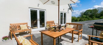 Pant yr Afallen -  a coastal that sleeps 10 guests  in 4 bedrooms