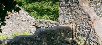 Llangwyfan Isaf - a coastal that sleeps 8 guests in 5 bedrooms