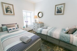 2 bedrooms, iron/ironing board, travel crib, free WiFi