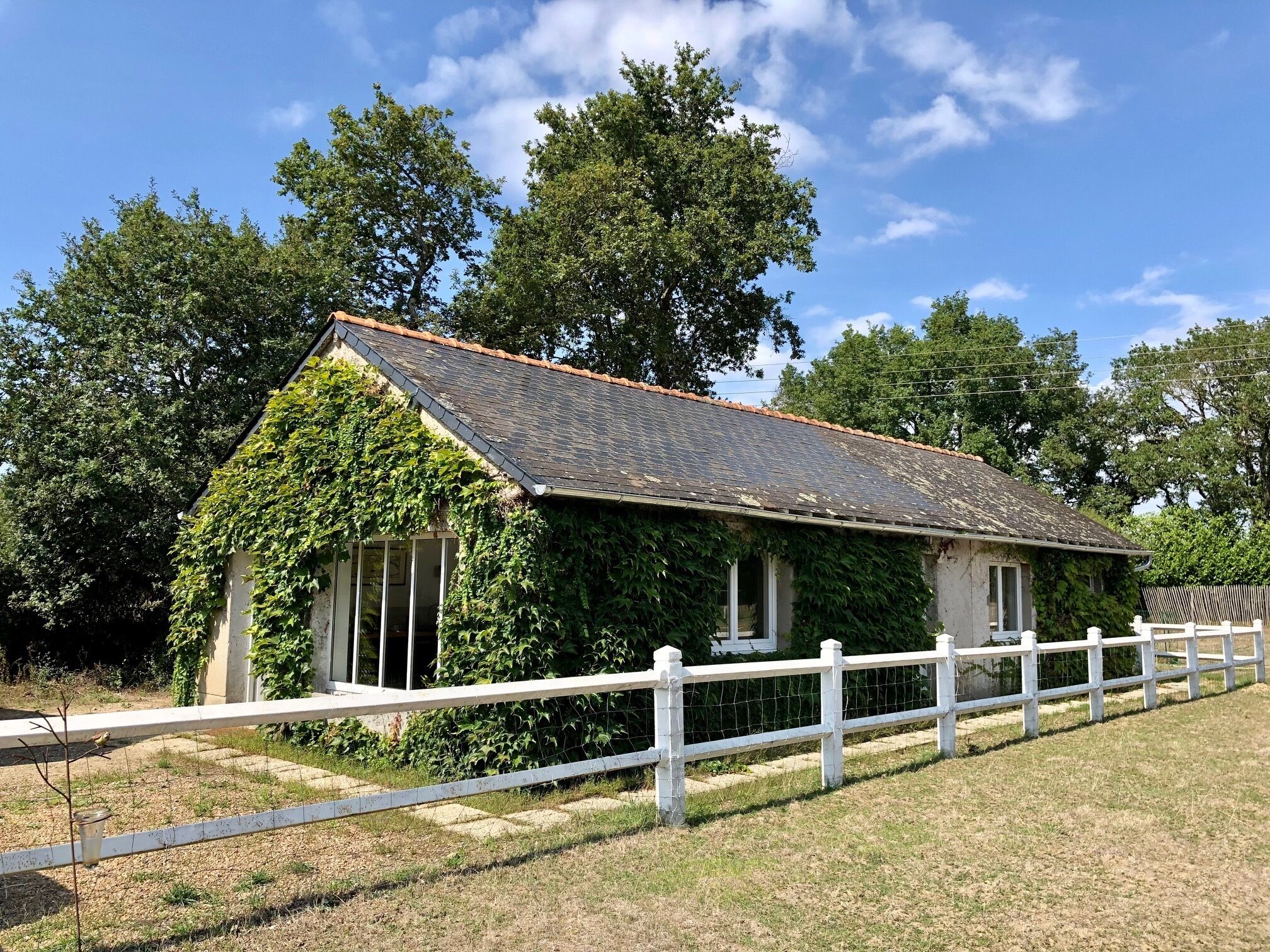 Pretty house in the countryside