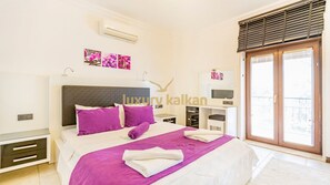 4 bedrooms, iron/ironing board, WiFi, bed sheets - Luxury Villa with Private Pool in Kalkan, Close to the Center (Antalya)