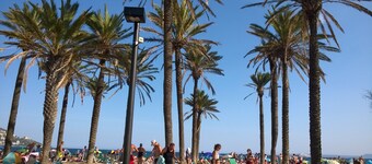 Charming house 15mn walk from the beach, quiet area,