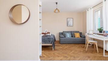 Studio, Kitchen | Bed sheets