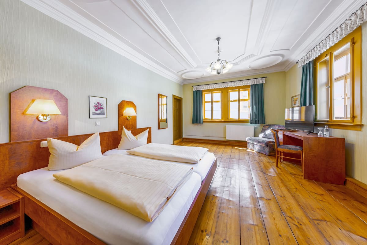 Classic Double Room