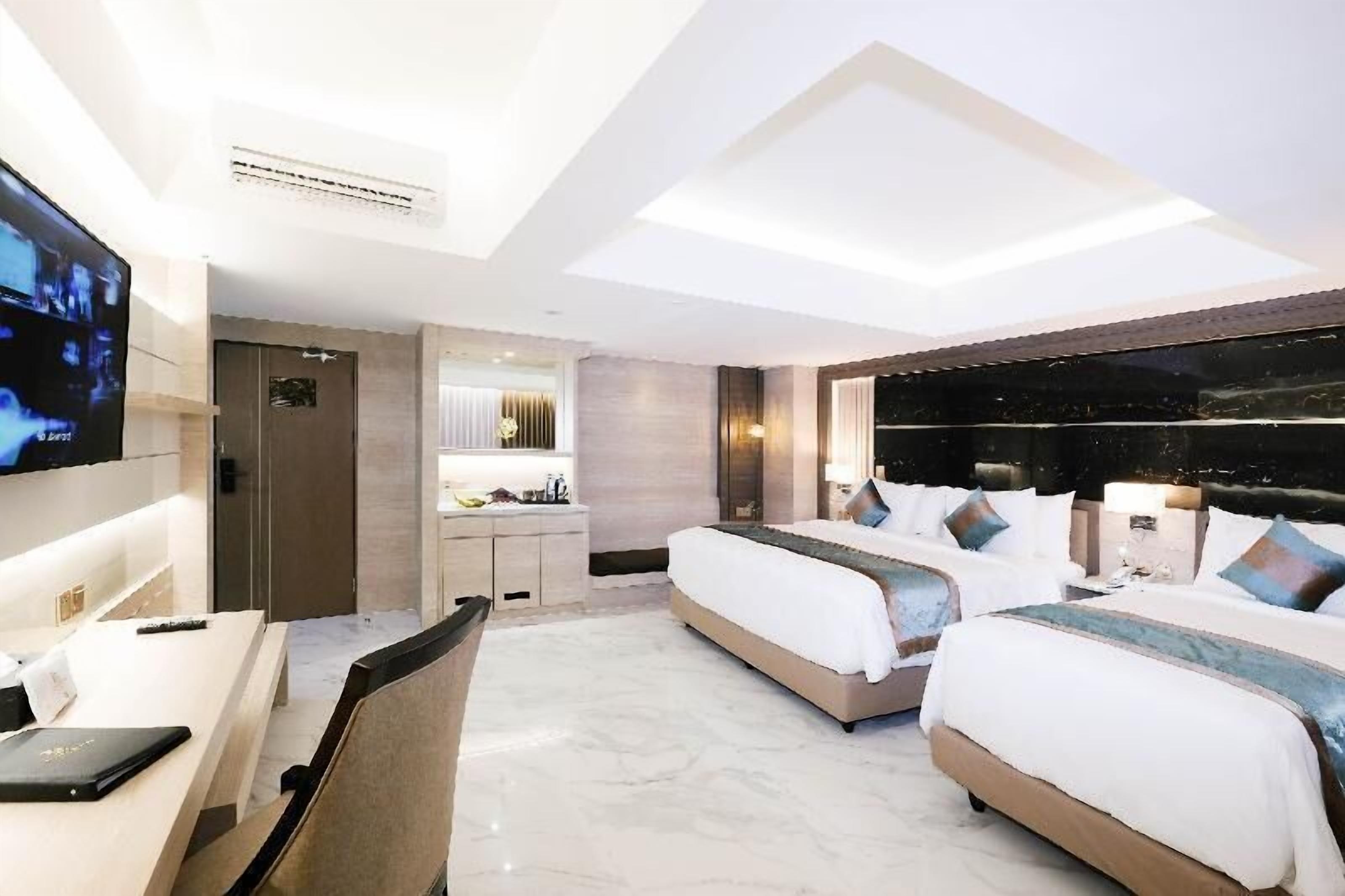 Caja de seguridad en la habitación, escritorio y wifi gratis 