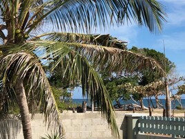 Wi-Fi de cortesia, roupa de cama