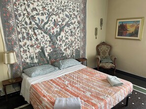 Chambre Classique | Literie de qualité supérieure, couette en duvet d'oie