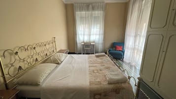 Luxury Room | Premium bedding, down comforters, memory foam beds