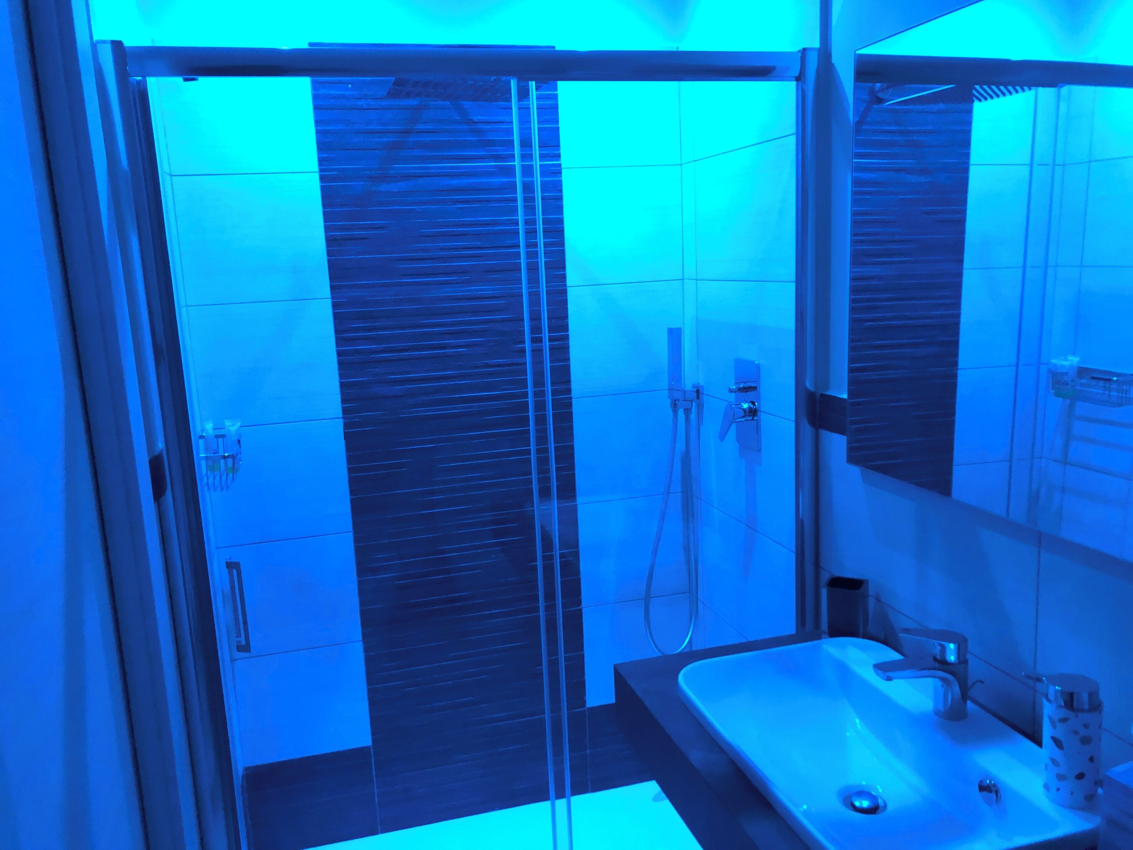 Doppia Classic, balcone | Bagno | Doccia, set di cortesia gratuito, asciugacapelli, bidet