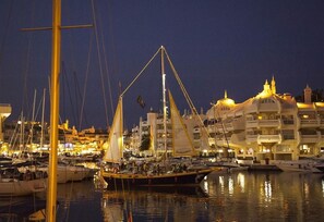Marina/club náutico