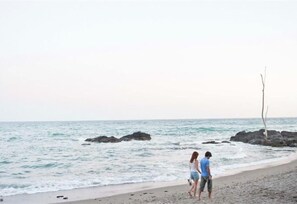 Una playa cerca