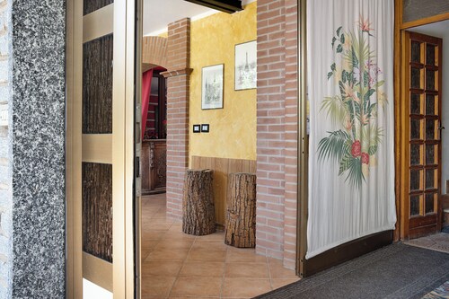 Casa Belvedere mit privater Terrasse, Garten, Klimaanlage und WLAN