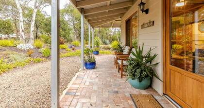 CARNBRAE BnB Cosy and relaxing couples getaway!