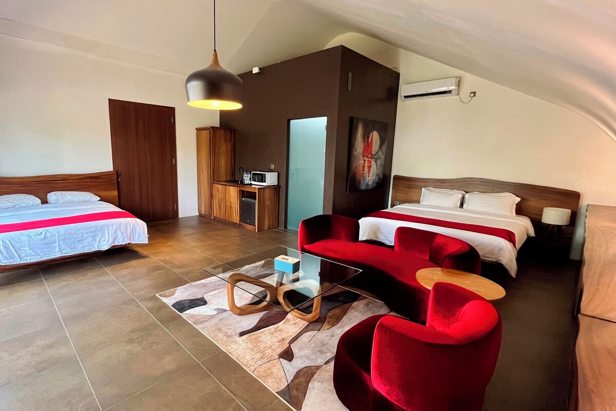 Family Villa | Minibar gratis, brankas, meja kerja, dan ruang kerja ramah laptop