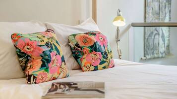 1 chambre, fer et planche Ă repasser, Wi-Fi, draps fournis