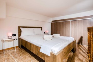 1 bedroom, iron/ironing board, travel crib, WiFi