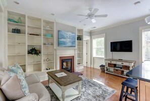TV, fireplace, offices