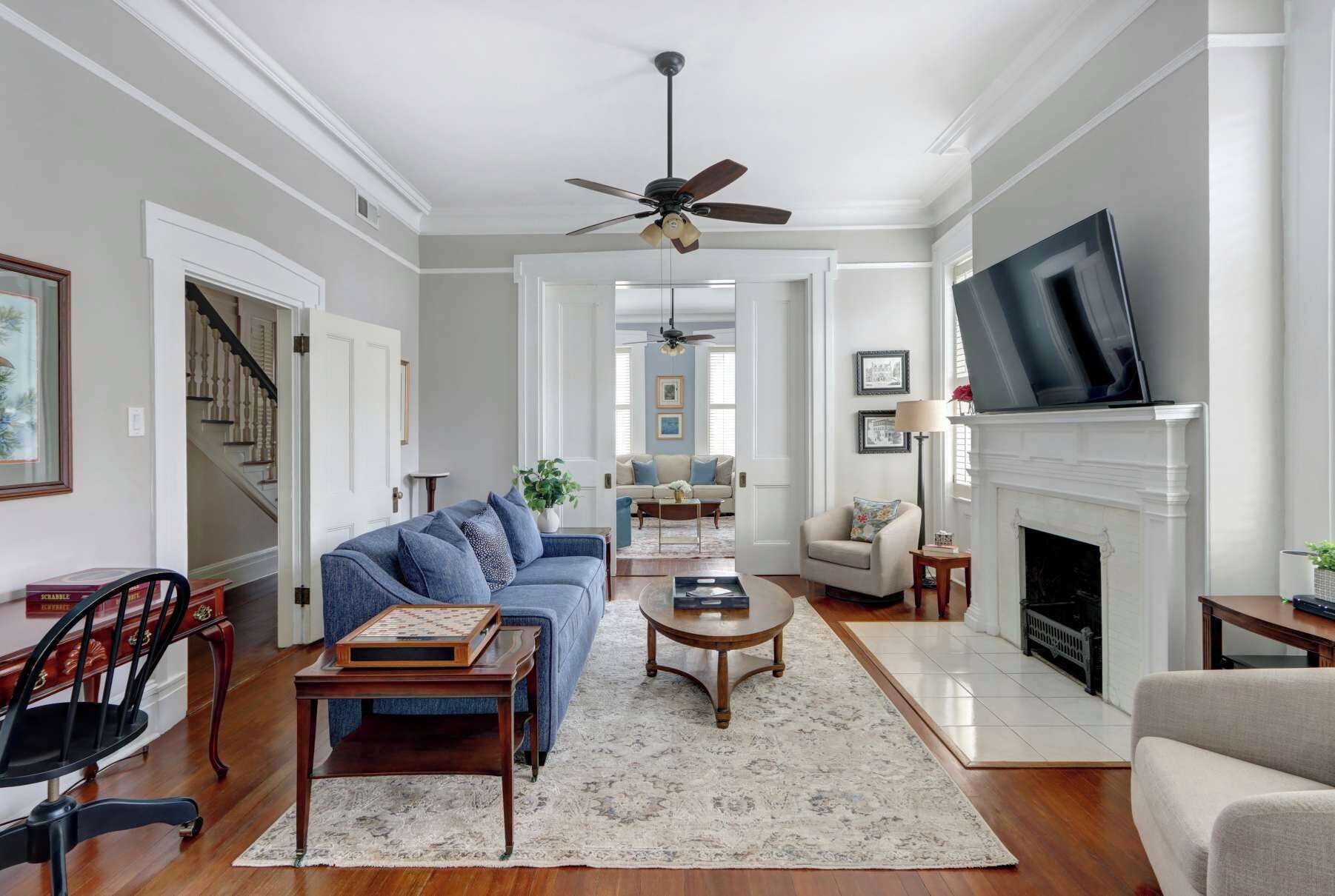 TV, fireplace, offices