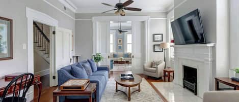 TV, fireplace, offices